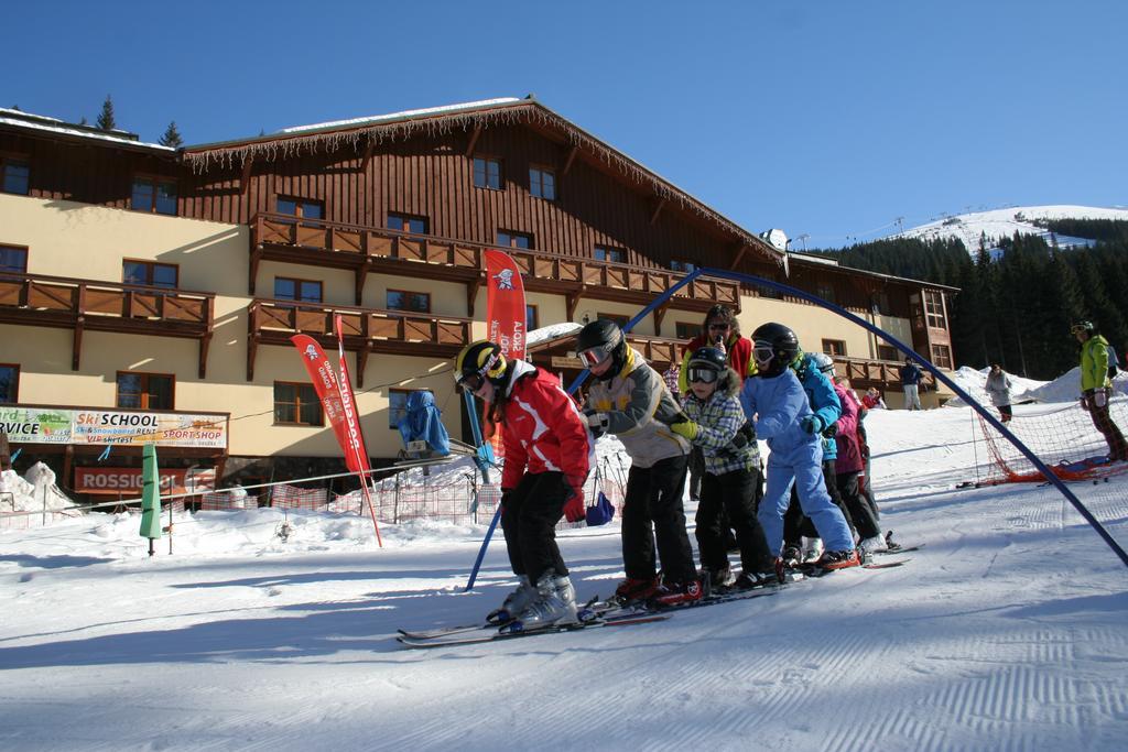 Ski & Wellness Residence Druzba Demanovska Dolina Exteriör bild
